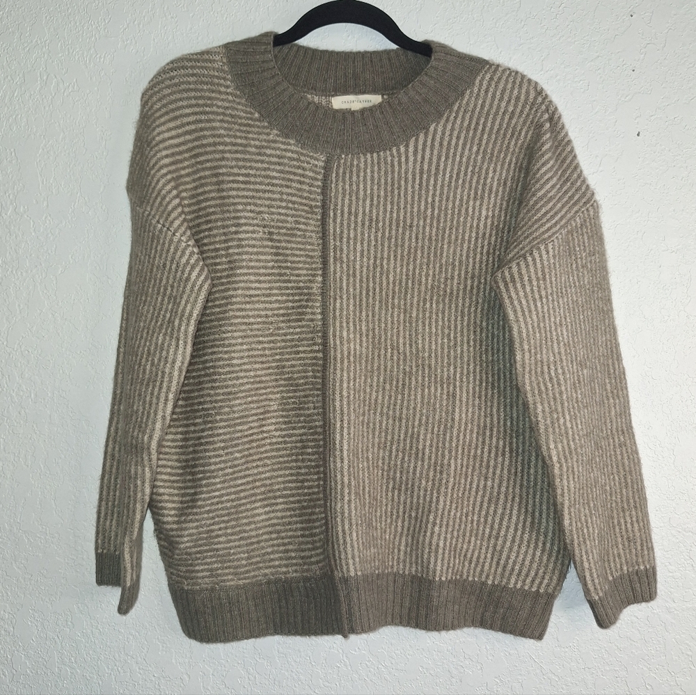 Grade And Gather Stripe Soft Knit Pullover Sweater Size Small  Gray